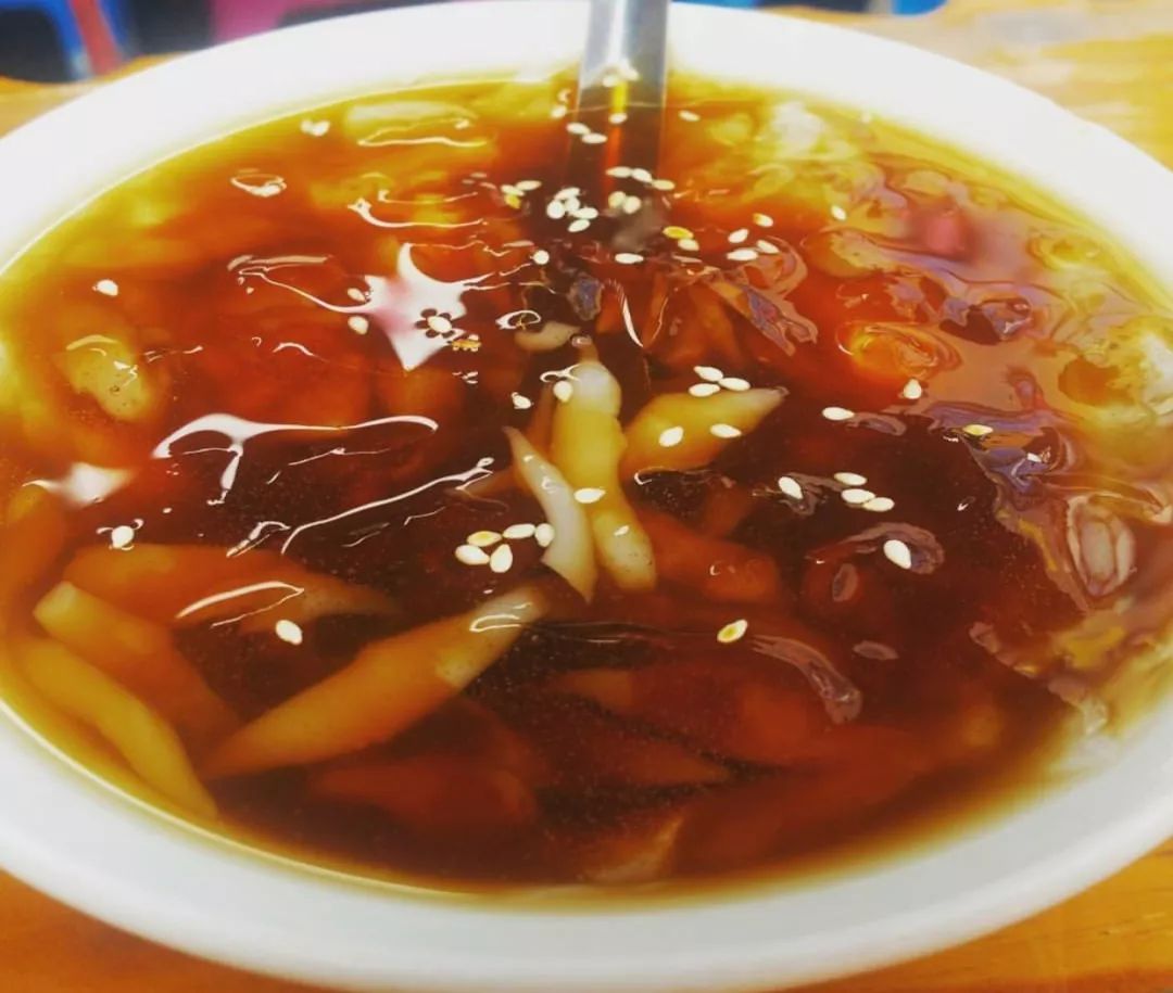 建水民宿包吃包住多少钱一天,建水康养公寓一年包吃住多少钱