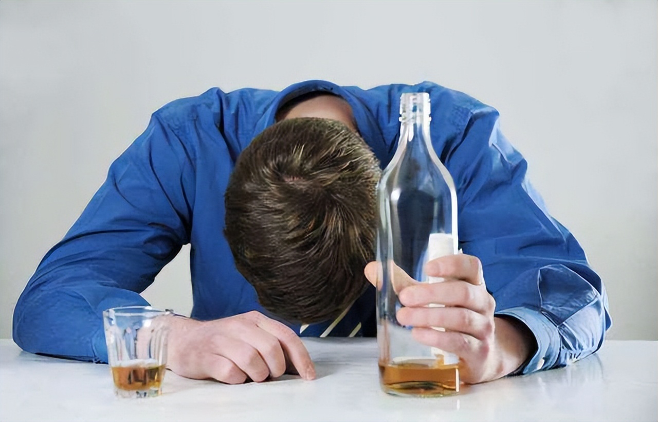 蜂蜜能解酒六大妙招助你解酒,生活小妙招蜂蜜水解酒