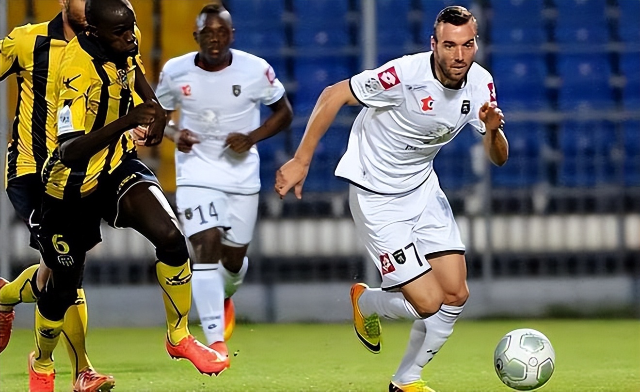 竞彩足球单场预测推荐,竞彩足球周二003推荐