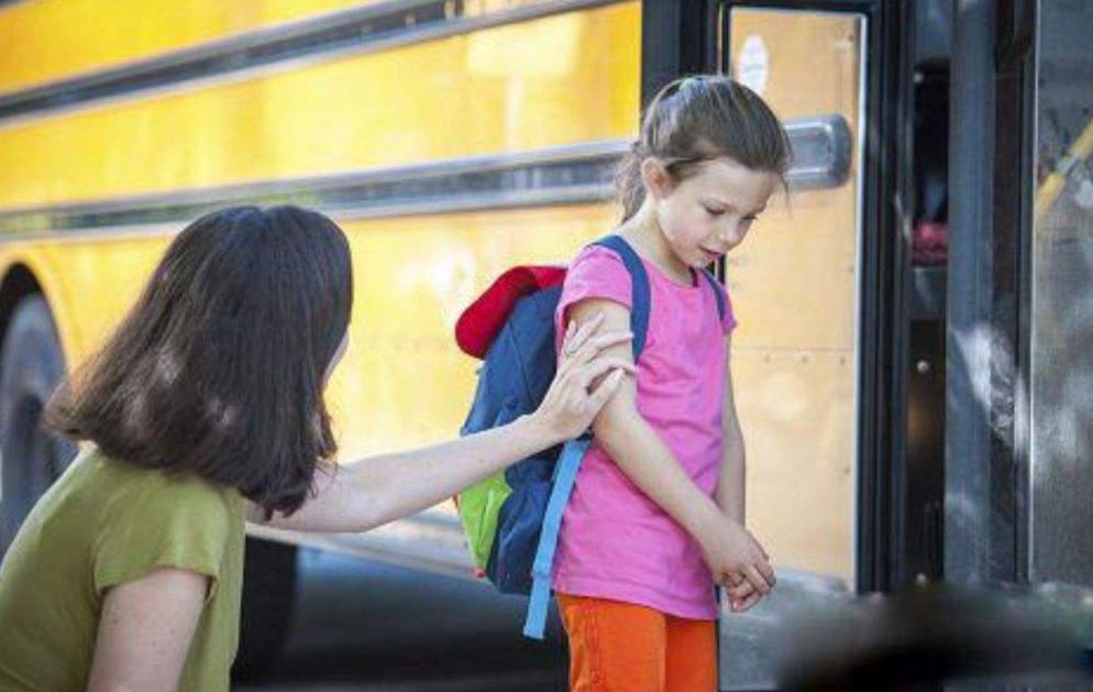 孩子在幼儿园被欺凌怎么处理,幼儿园遇到校园语言欺凌该怎么办