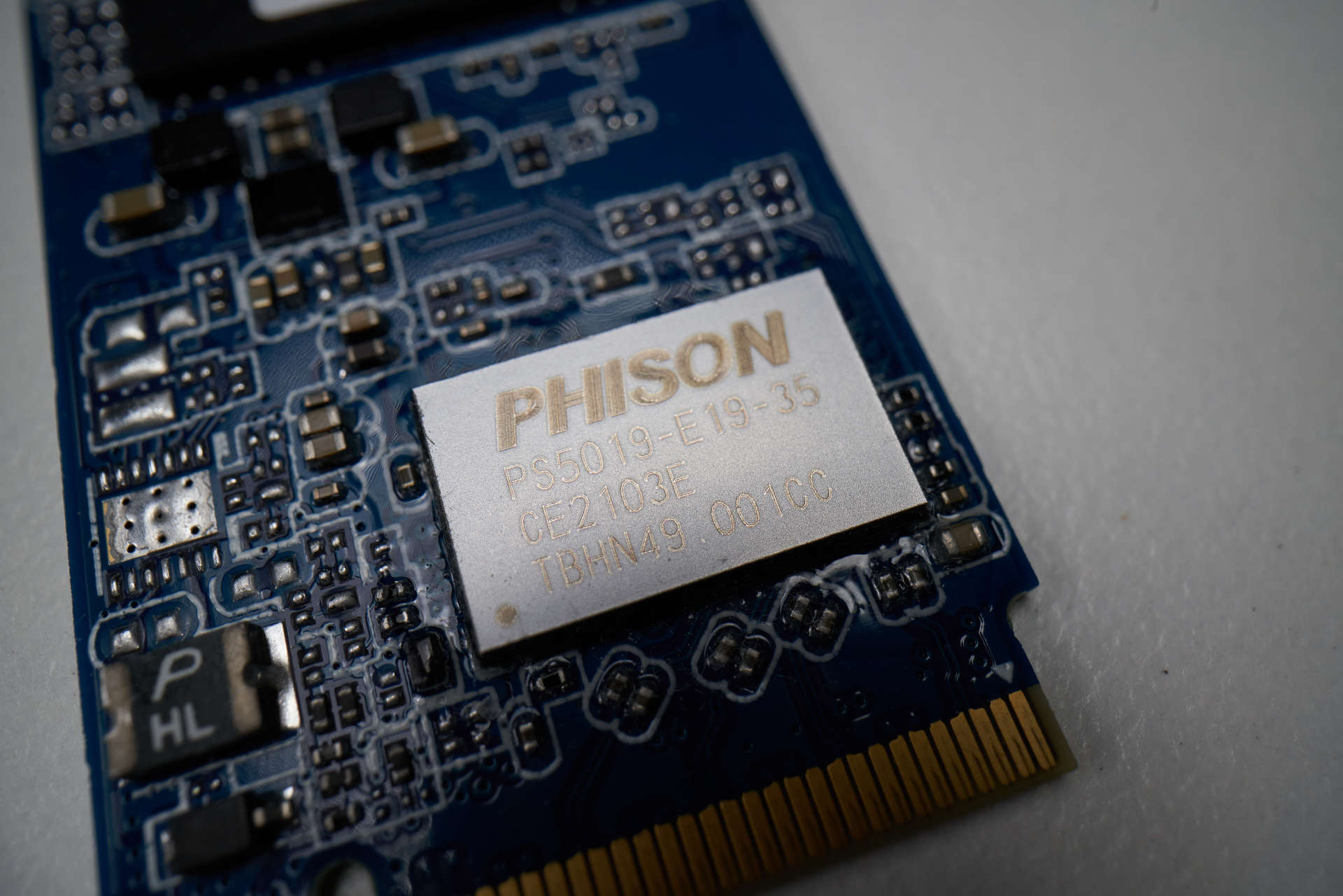 想玩光追，还要便宜还要ITX？浅谈一下如何选择硬件