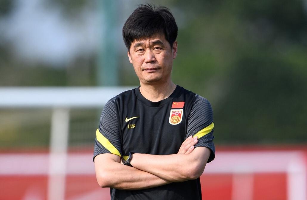 中国男足2:0阿曼结束了吗,中国男足0比2阿曼评价