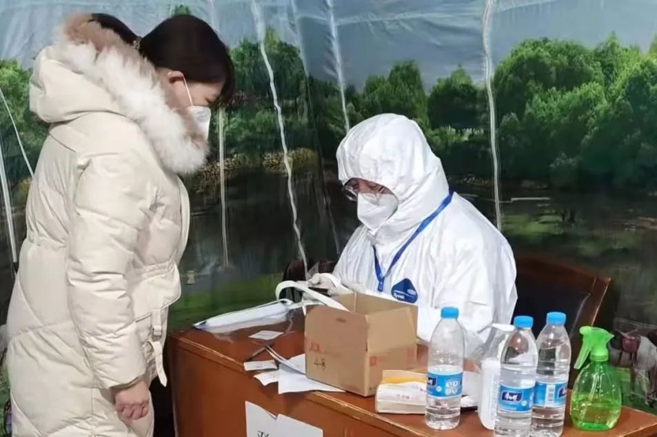 硬钢奥密克戎,奥密克戎各年龄段表现