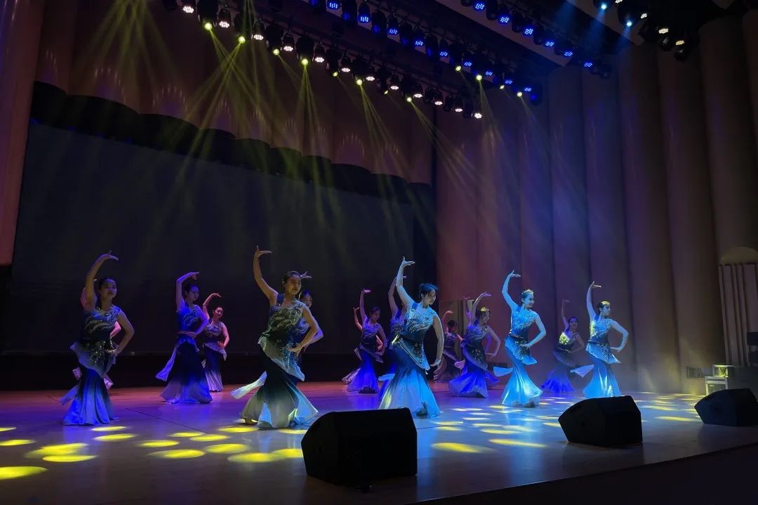 小学多彩社团缤纷校园,多彩社团缤纷校园图片