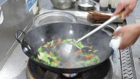 芹菜有什么做法能让孩子吃,芹菜的十种最佳吃法小孩