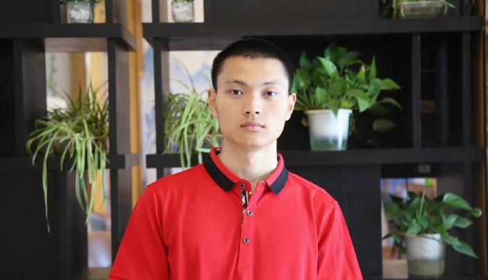 高考711分妈妈说别太在意结果,711分考生妈妈谈教育