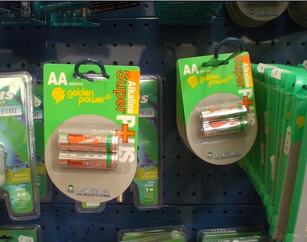 意大利欧元现在多少钱,一欧元在意大利能买到什么