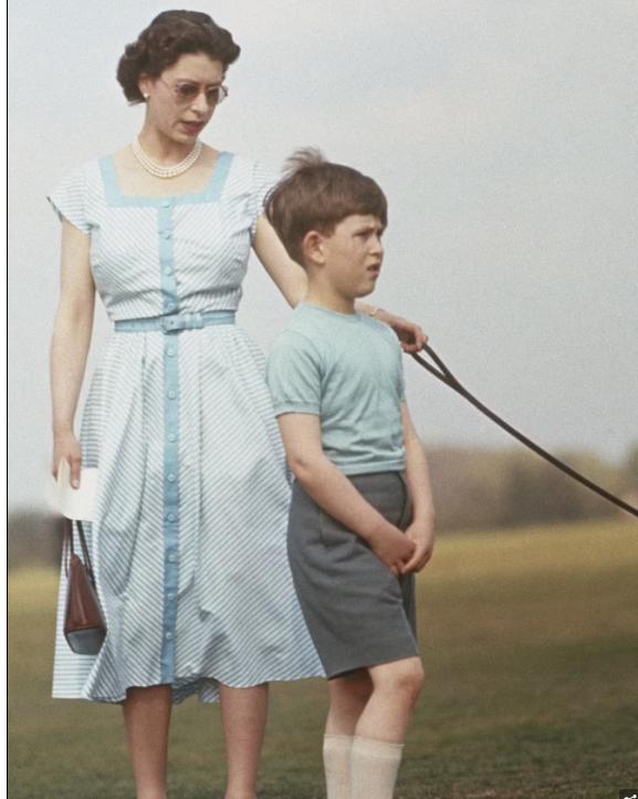 登基70周年！每年一张照片带你回顾女王的传奇人生