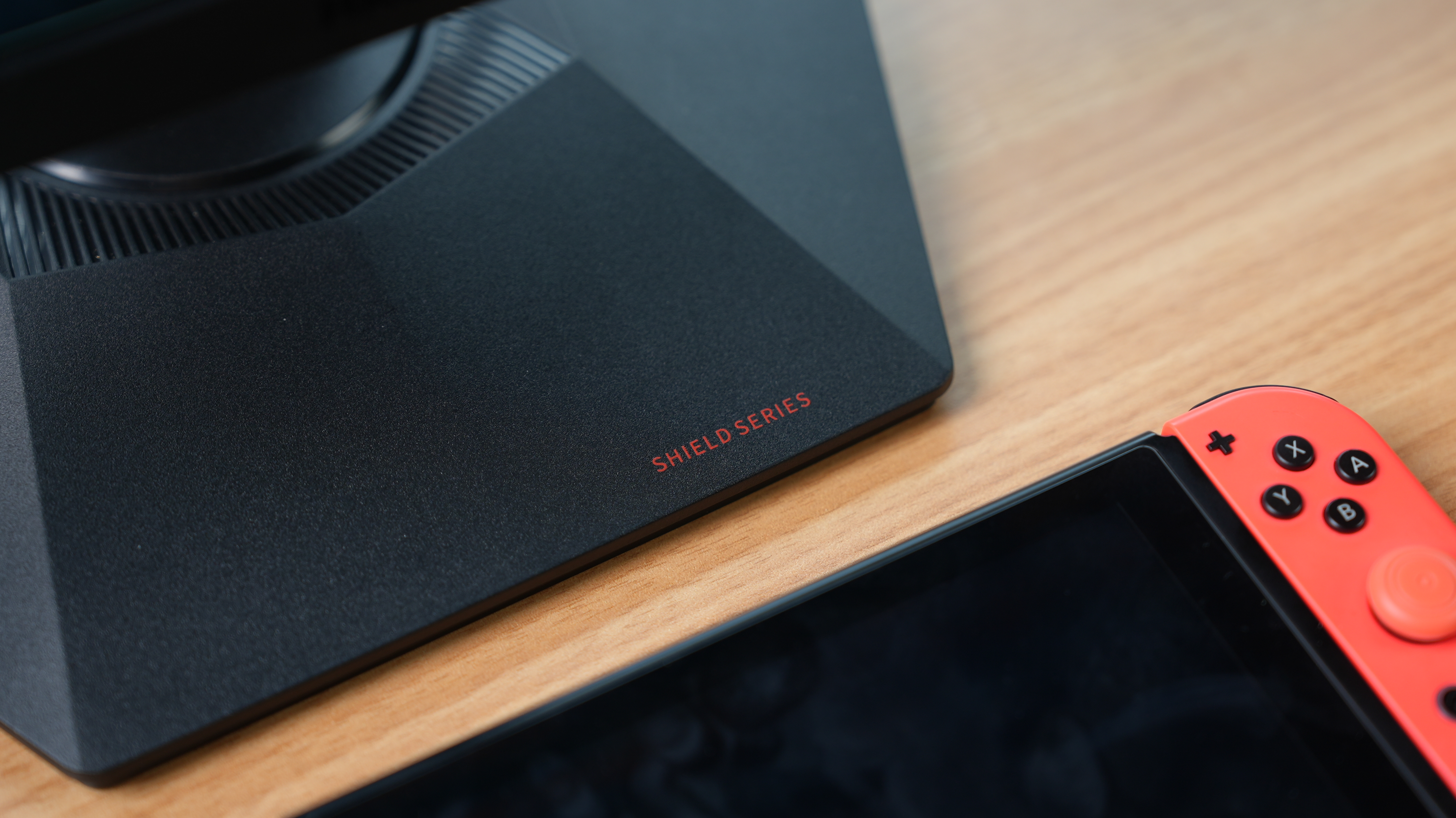 hkc神盾mg27q色彩不鲜艳,hkc神盾mg27q显示器测评