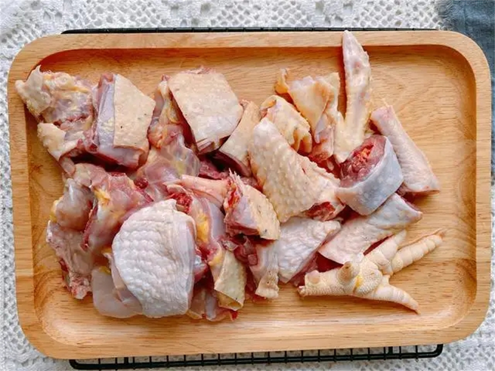 炖鸡汤时这五种料别放,炖鸡时切记3放2不放