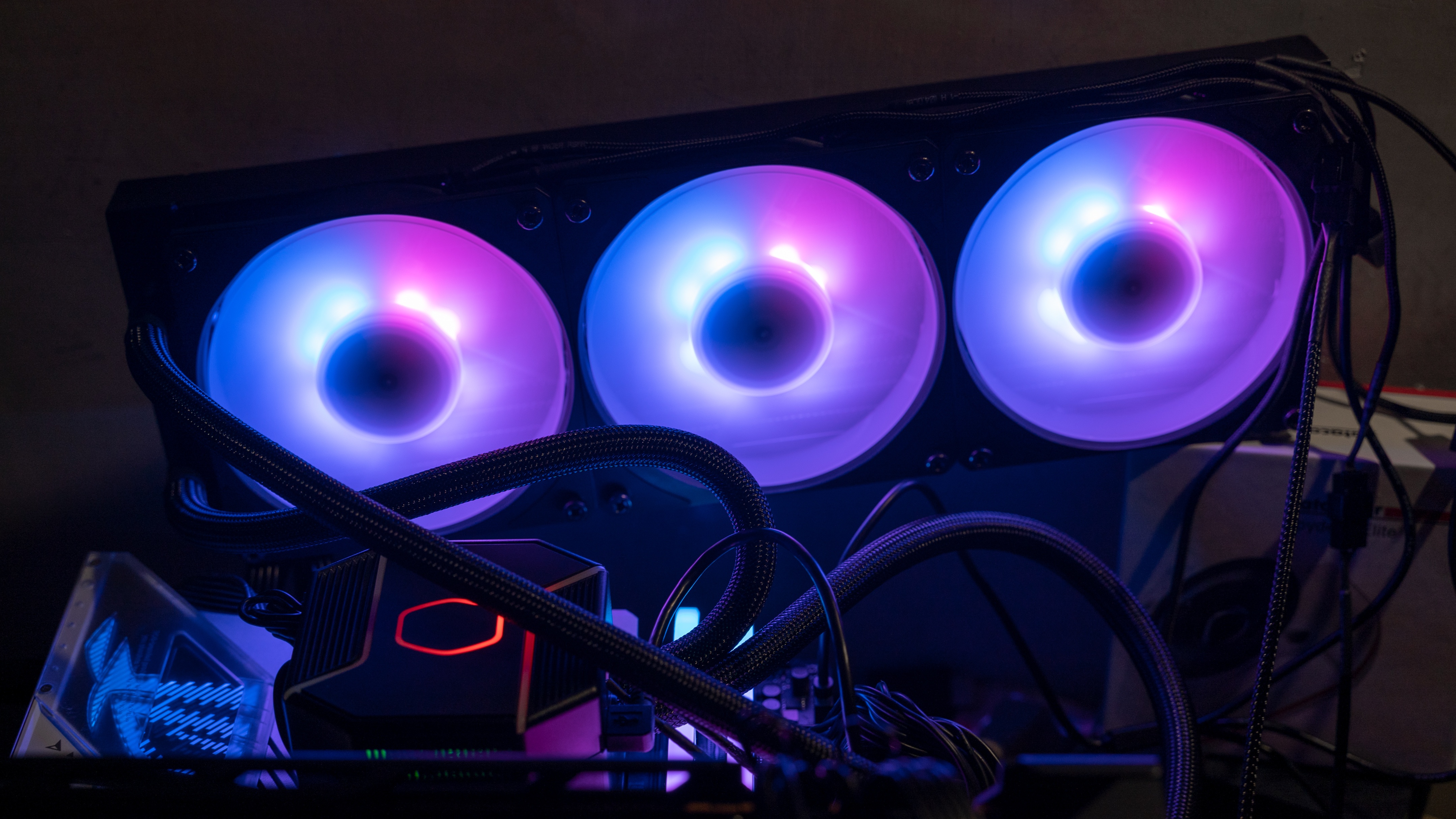 酷冷至尊黑武士散热器测评,酷冷至尊ml360散热器