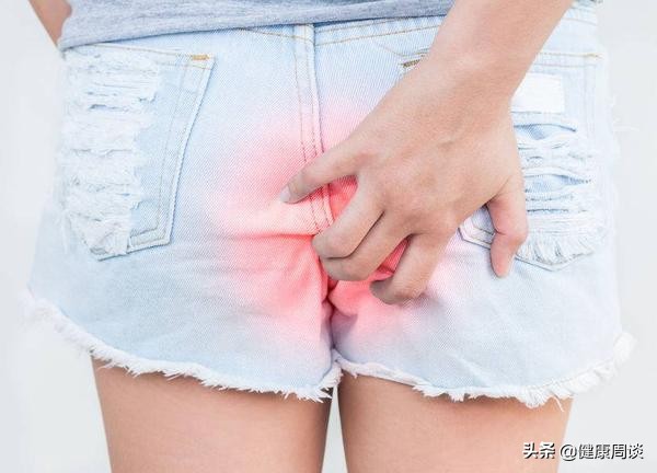 肛门脱出的肉球是怎么回事,肛门脱肛的症状怎么治疗
