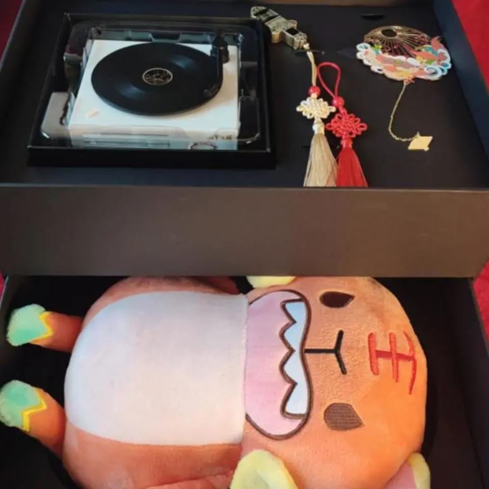 307张展示图,看看别人家的“春节礼盒”长什么样