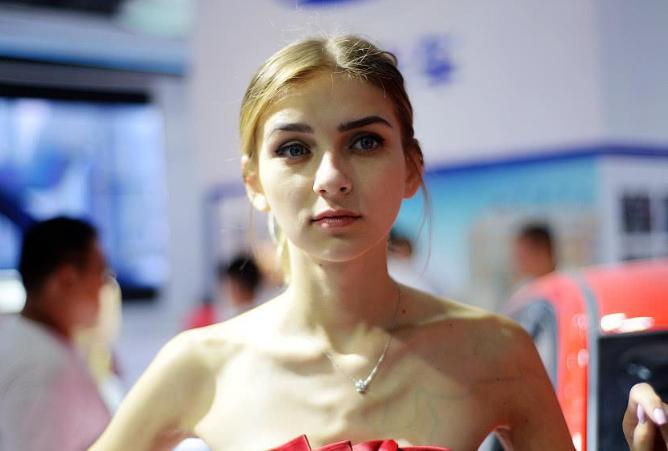 大部分模特一个月的真实收入揭秘,国外模特一个月能挣多少钱