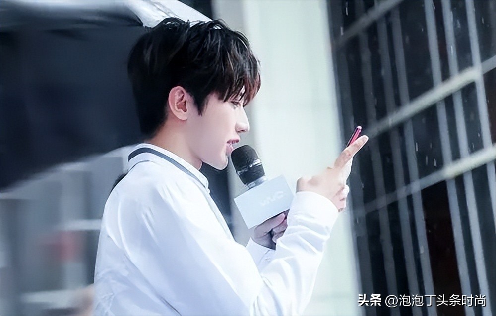 肖战王一博蔡徐坤私服 (王俊凯鹿晗李现王一博肖战)