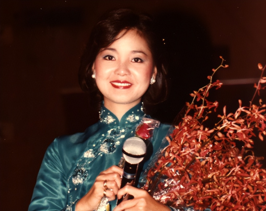 败类王学成，1983年驾驶歼5战机叛逃台湾，邓丽君亲自接风洗尘