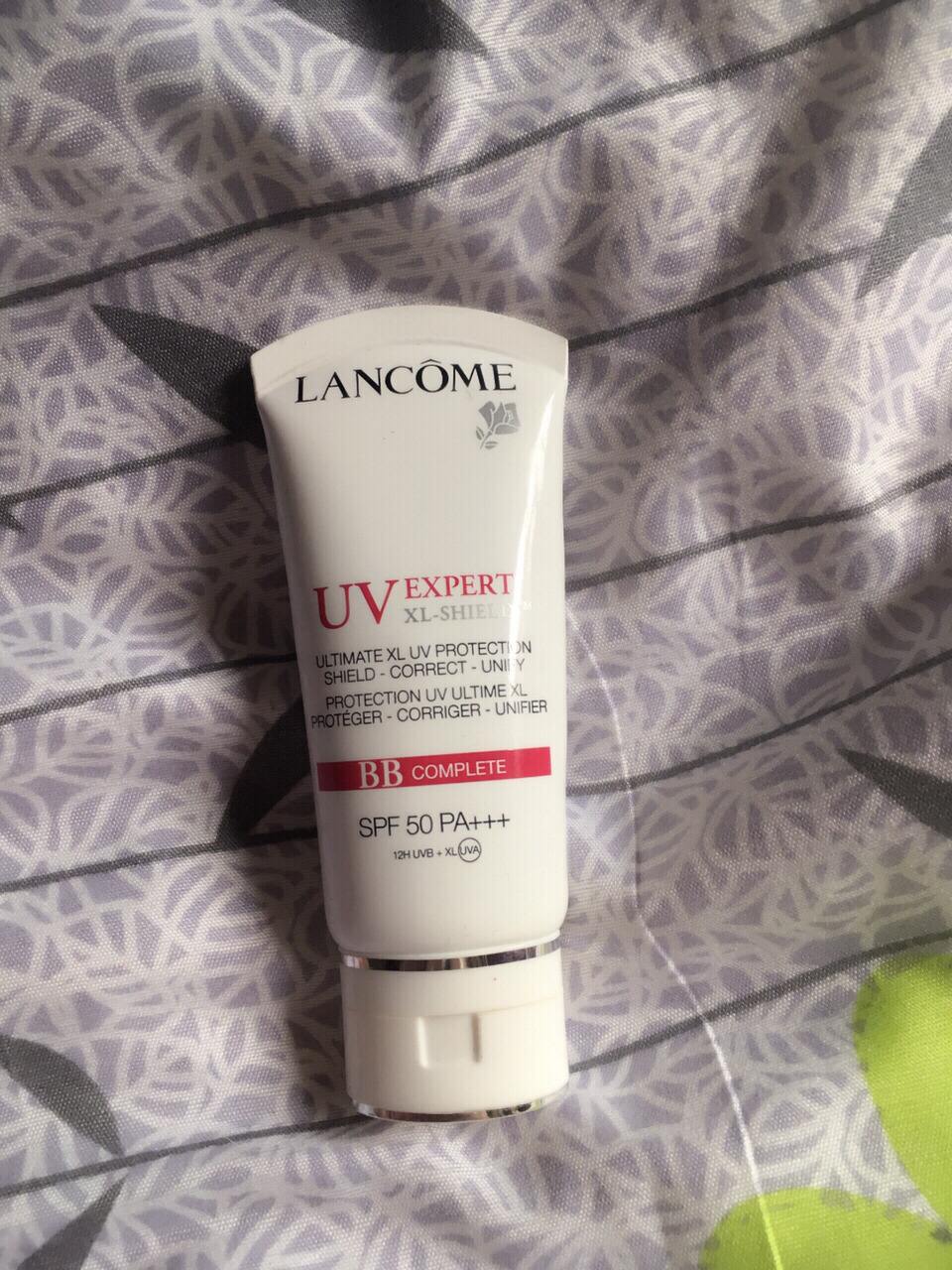 什么bb霜不卡粉不脱妆,哪几款bb霜又白又不卡粉