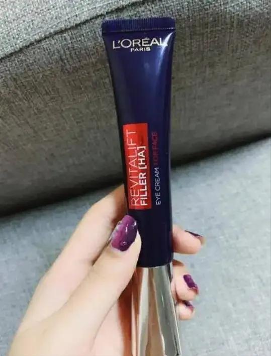 眼部细纹消除用什么眼霜,眼睛有细纹了又干用什么眼霜好