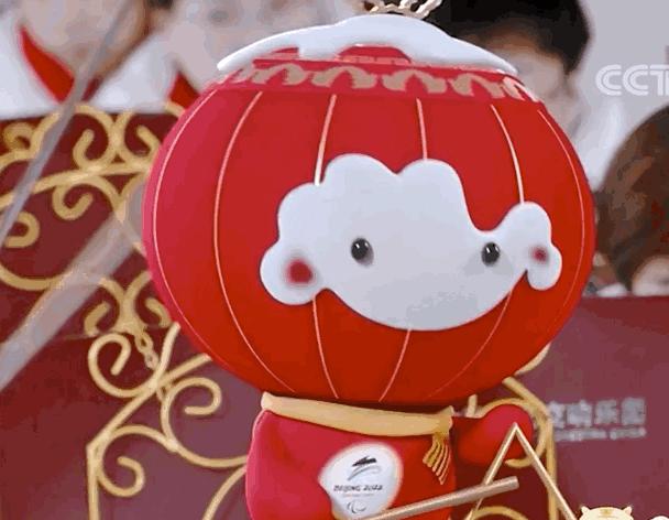 骗子盯上冰墩墩,冰墩墩被骗2万如何处理