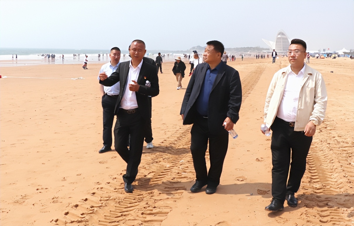 闈掑矝鍗撲俊鏃ヨ儨瀹炰笟鏈夐檺鍏徃,闈掑矝鍗撲俊鏃ヨ儨