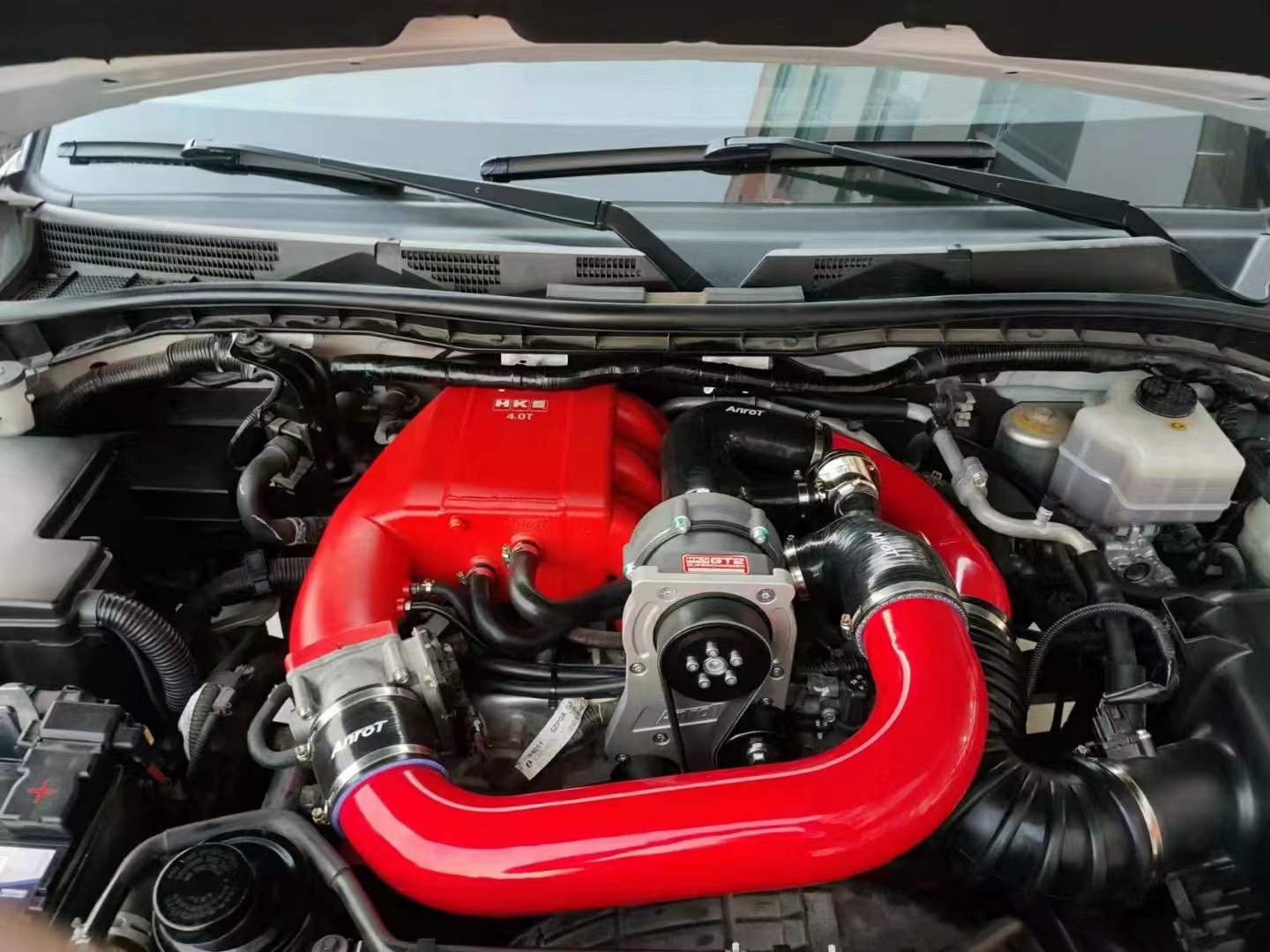 途乐y61hks机械增压器,途乐y62加装涡轮增压器效果好吗