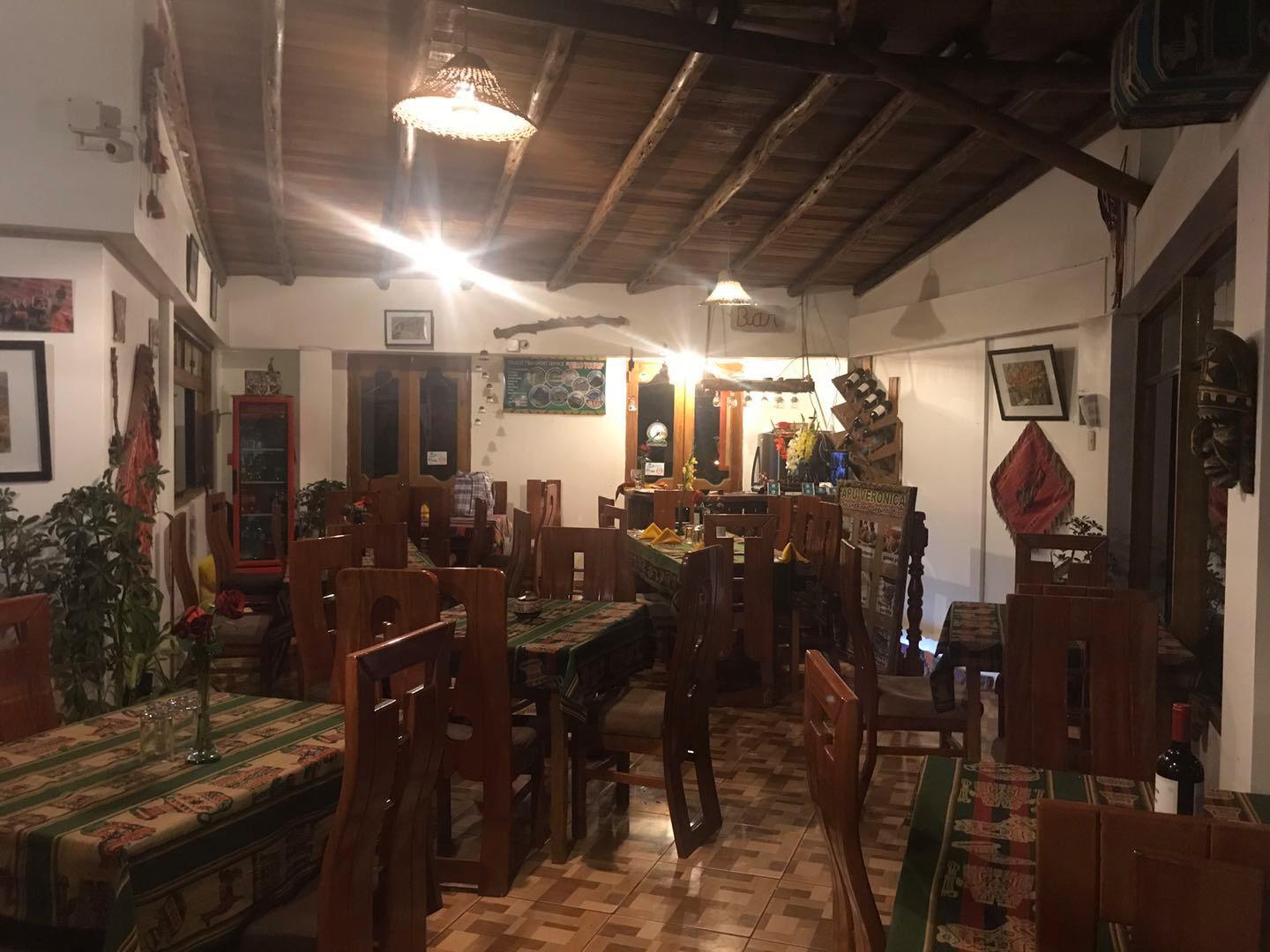 2016年，北京小伙娶秘鲁洋媳妇，定居南美开餐馆，如今怎么样了