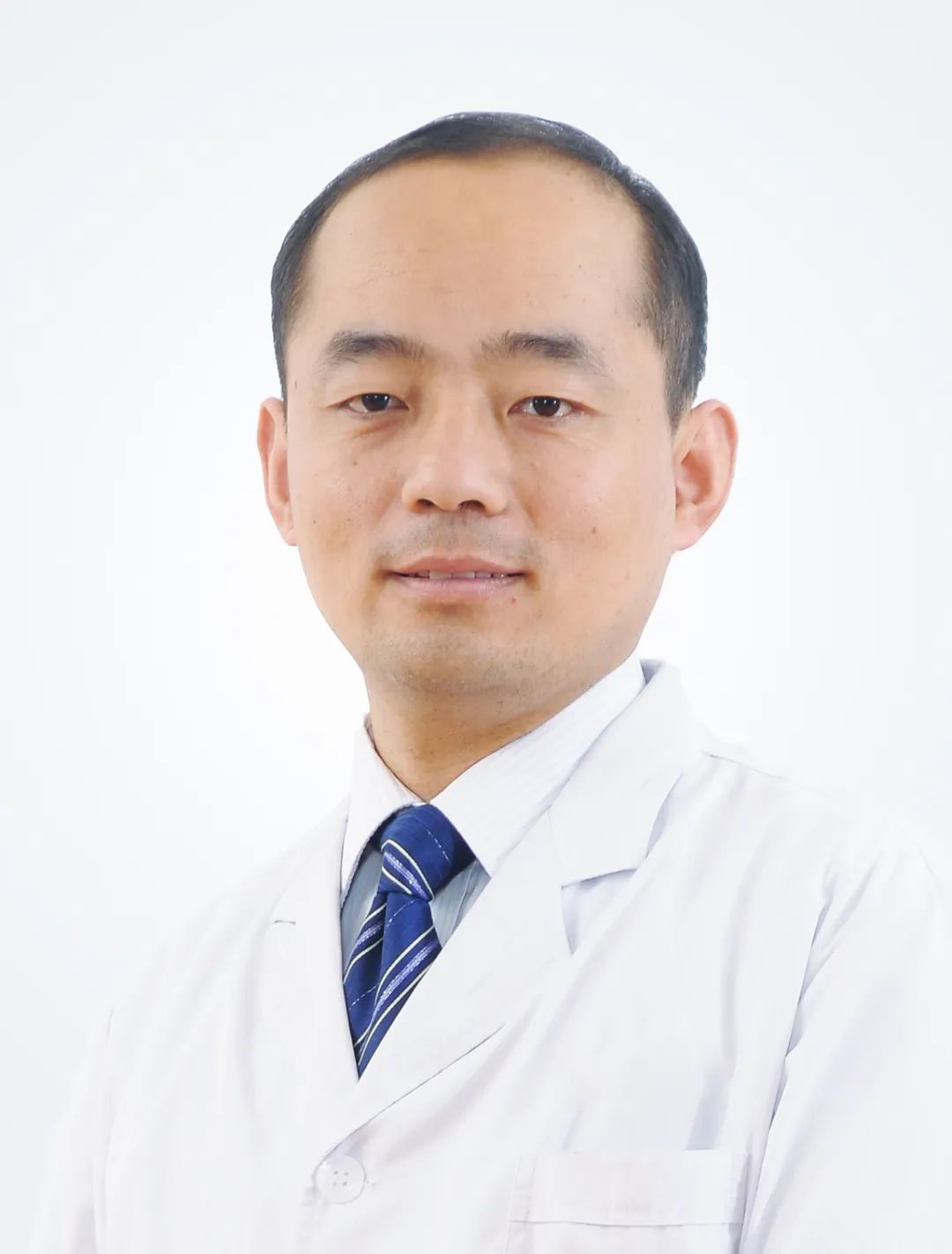 精医尚德大爱为民：记市眼科医院糖网病科副主任医师、主任房修岭