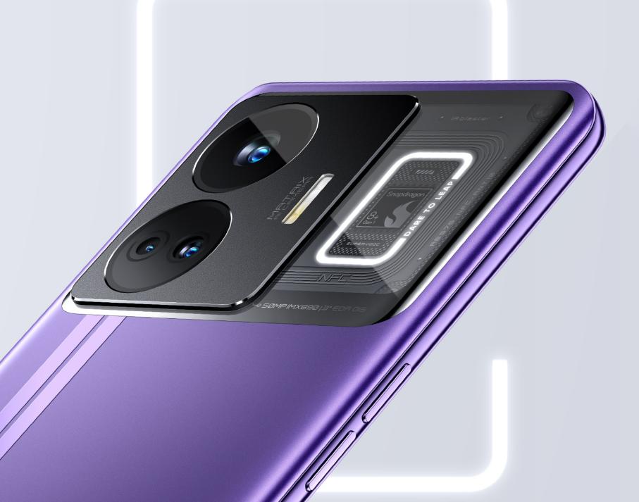 想要手机用上五年不换，建议一步到位，选择顶级处理器准没错