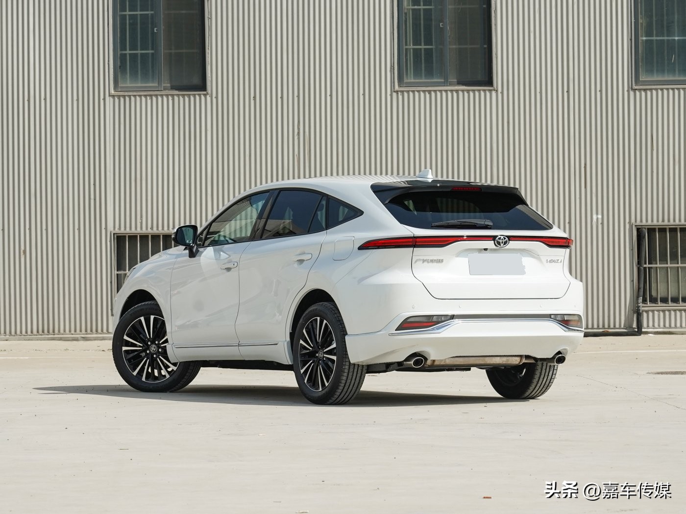 广汽丰田威飒和一汽丰田荣放对比,丰田威飒和丰田荣放哪款适合家用