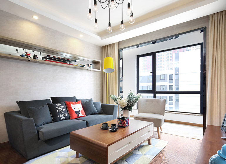 客厅阳台有必要装推拉门吗,客厅阳台需要装推拉门吗