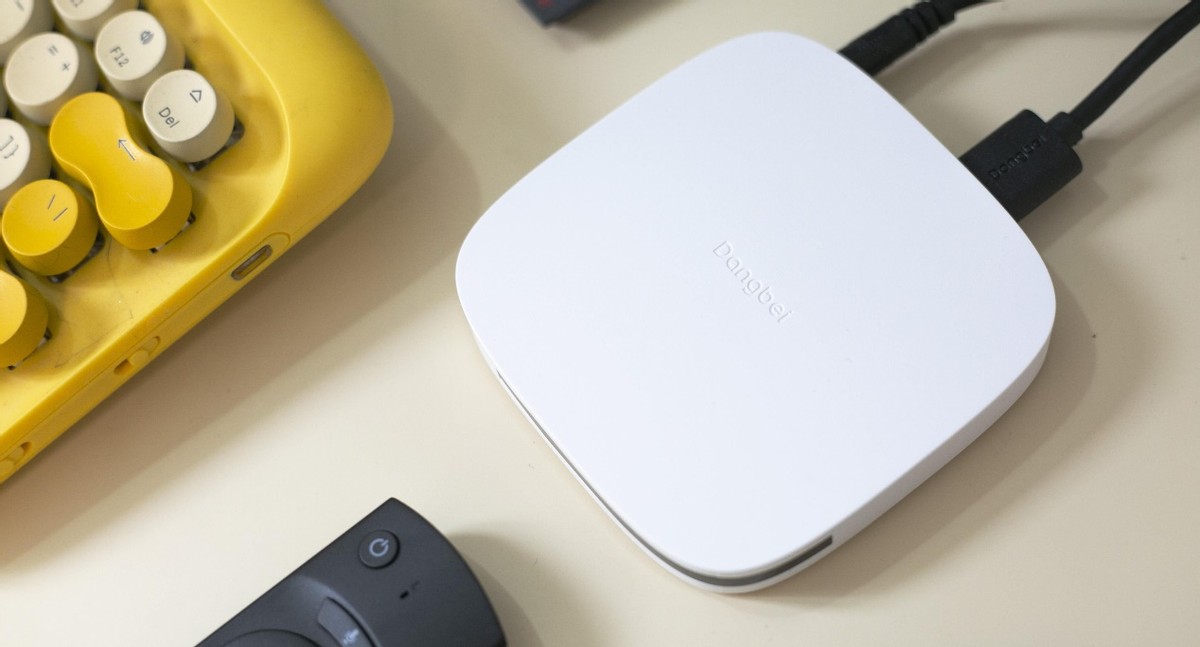 现在用哪种电视盒子最好,电视盒子好用吗有什么缺点