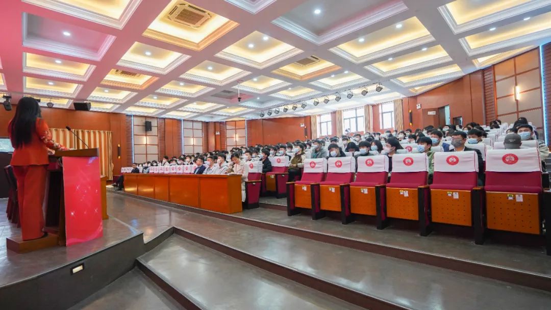 西安好的公办中职学校,西安市长安区职教中心最新变化