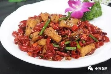 夏季必备菜品鱼肉鲜美回味无穷,家常鱼最好吃的做法川味