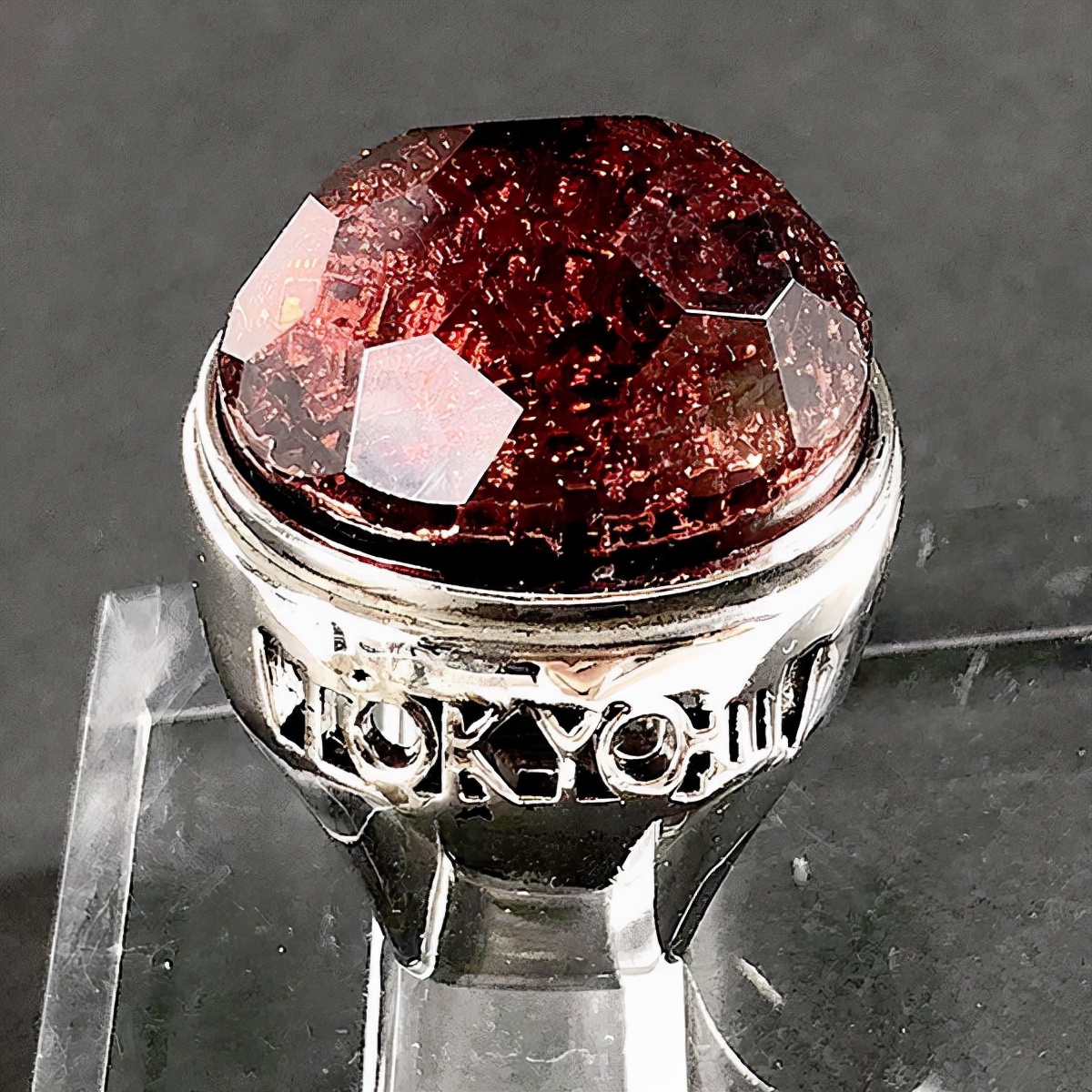 模玩动漫周边店铺,eva模玩100元