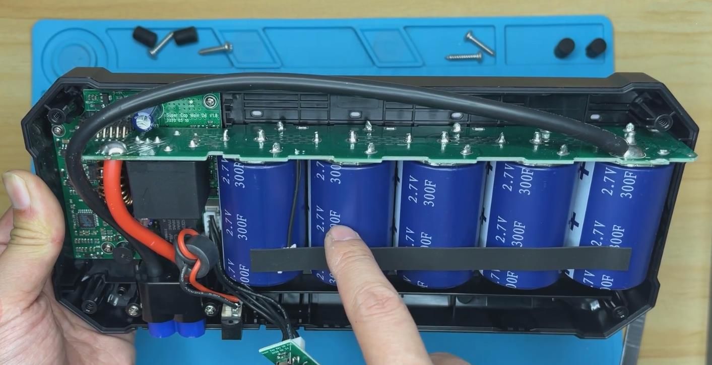 汽车超级电容电源的优缺点,autowit汽车应急电源评测