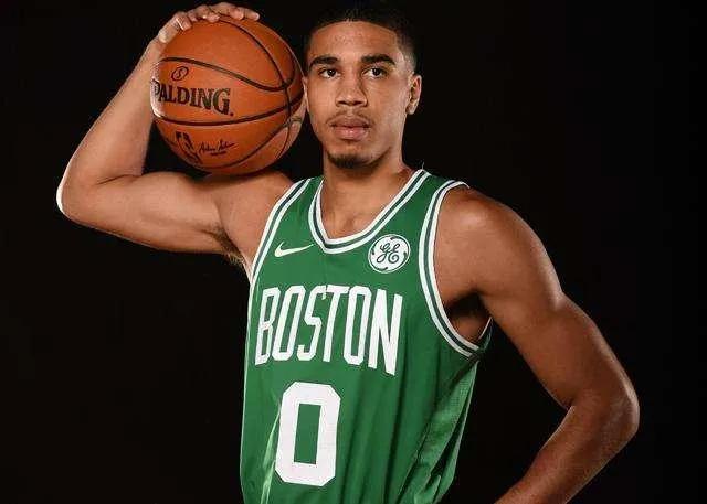 盘点NBA球衣号码球员系列--“0号球衣”，三双王威少率领