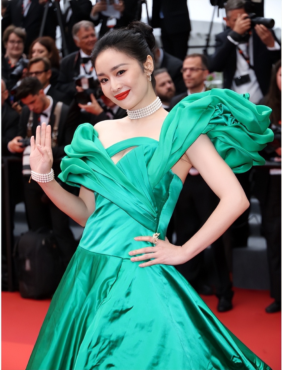 唐嫣大学青涩照曝光,唐嫣大学时期青涩照曝光