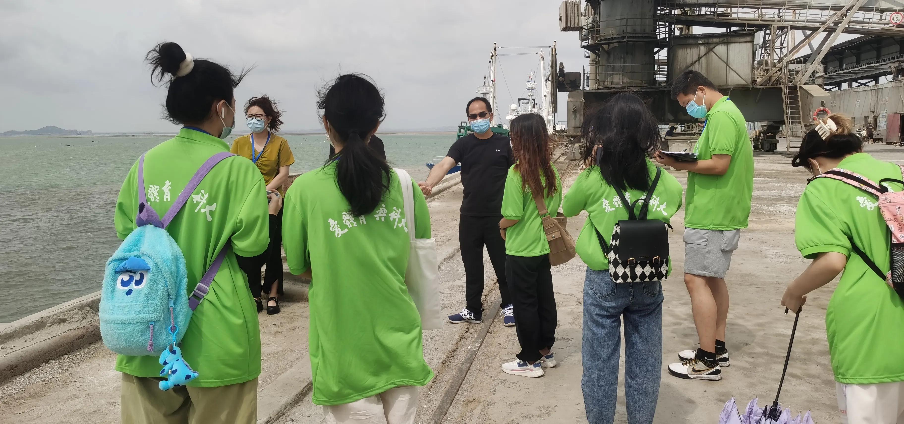 基于物流现状，探索升级路径——青科大赴元洪码头和丰大集团调研