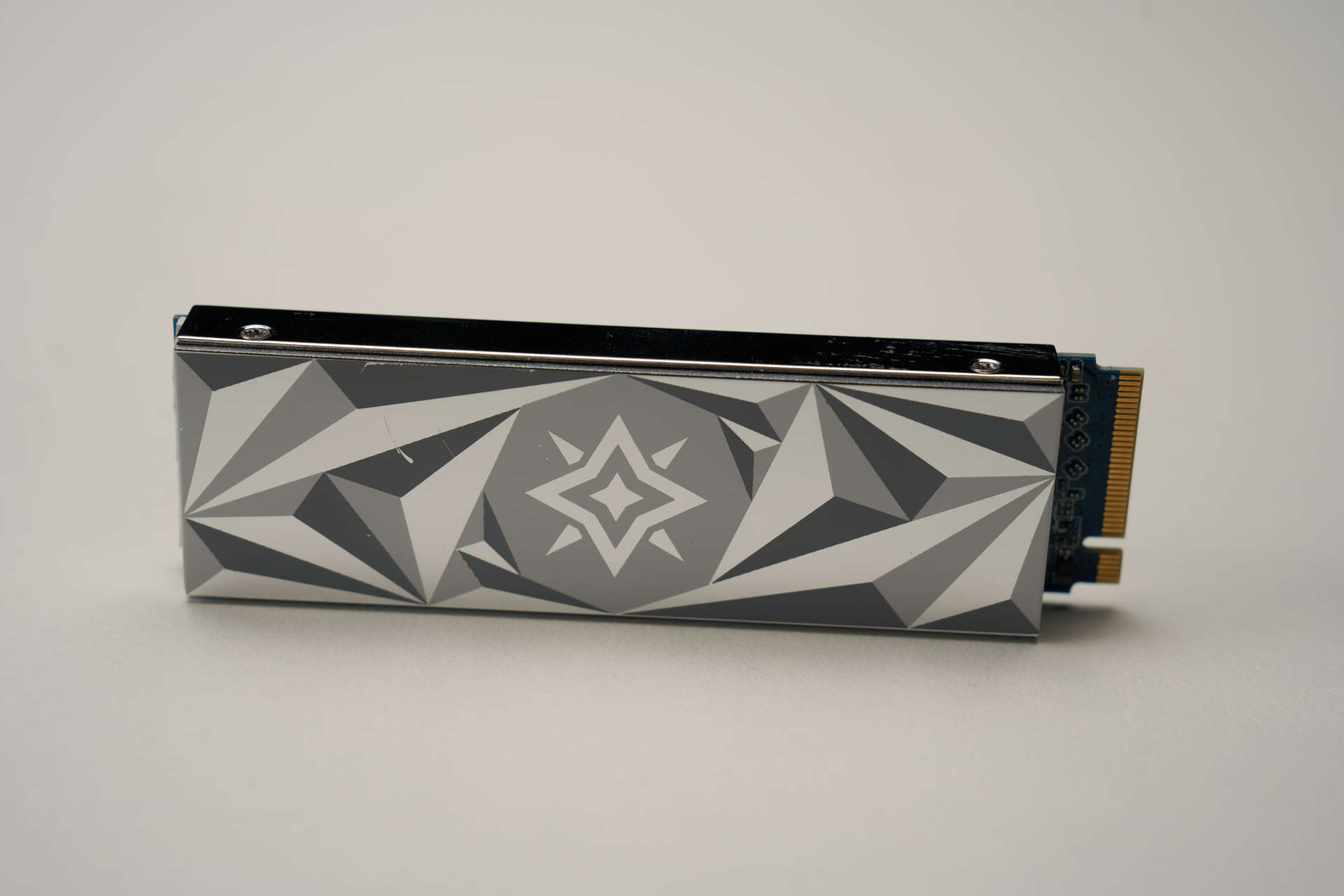 想玩光追，还要便宜还要ITX？浅谈一下如何选择硬件