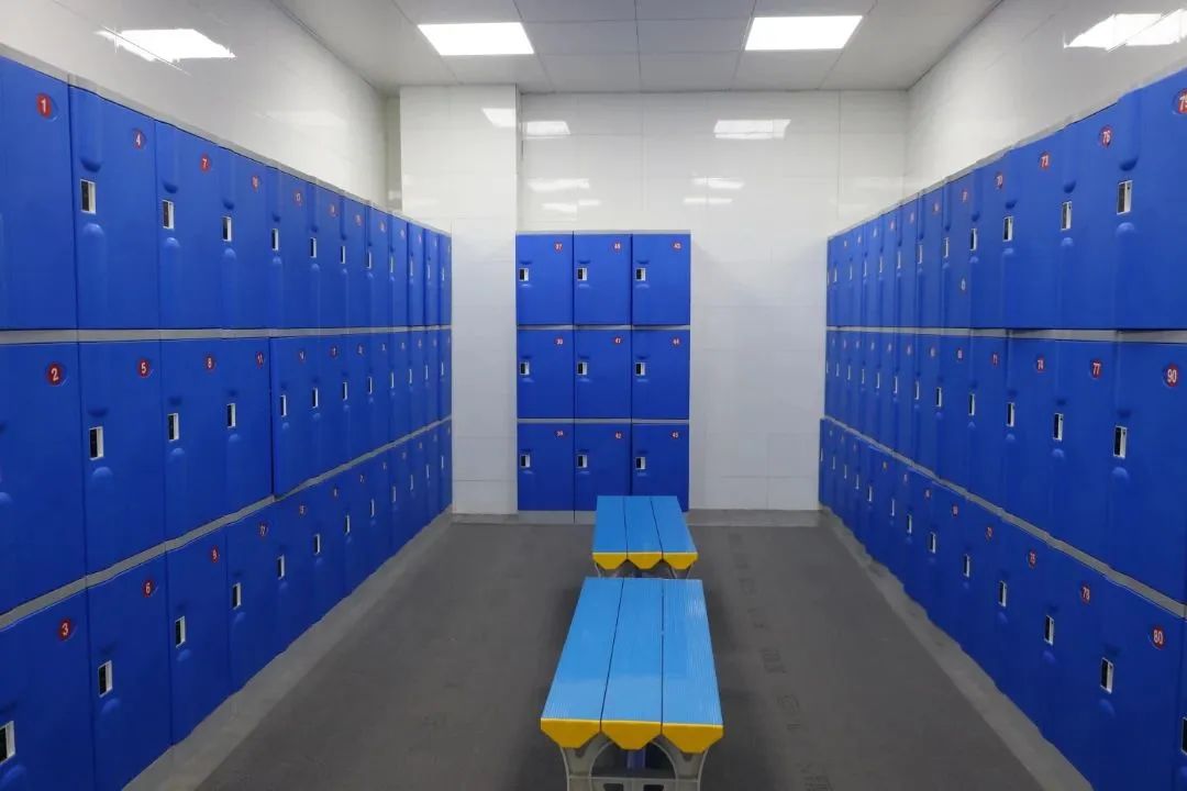 石室天府游泳馆,成都市高新区石室天府中学游泳馆