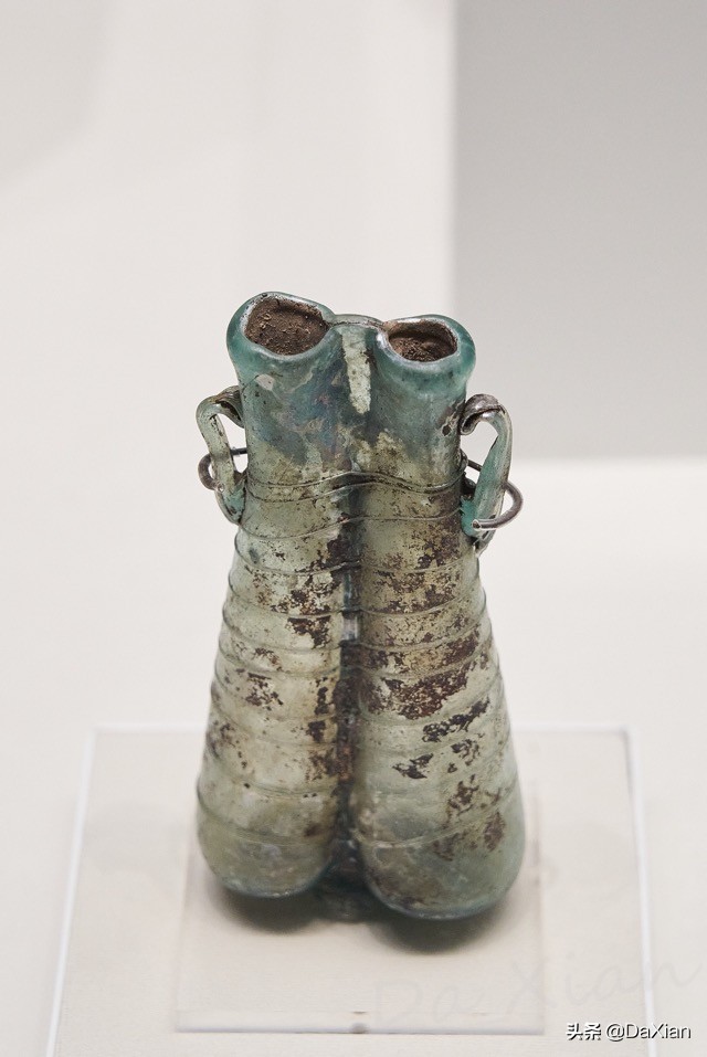 异彩纷呈：古代东西文明交流中的玻璃艺术之三（4）