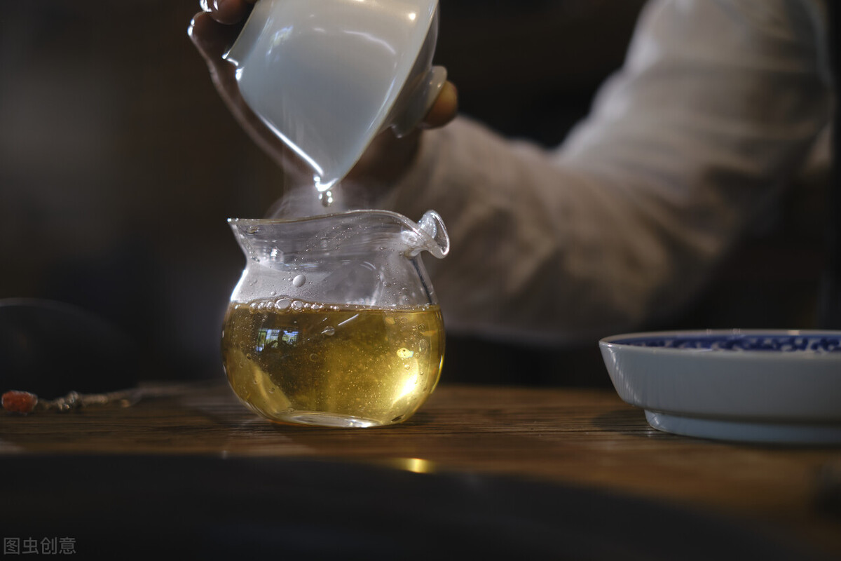 各种茶冲泡温度和茶具,喝茶怎样选择茶具好坏