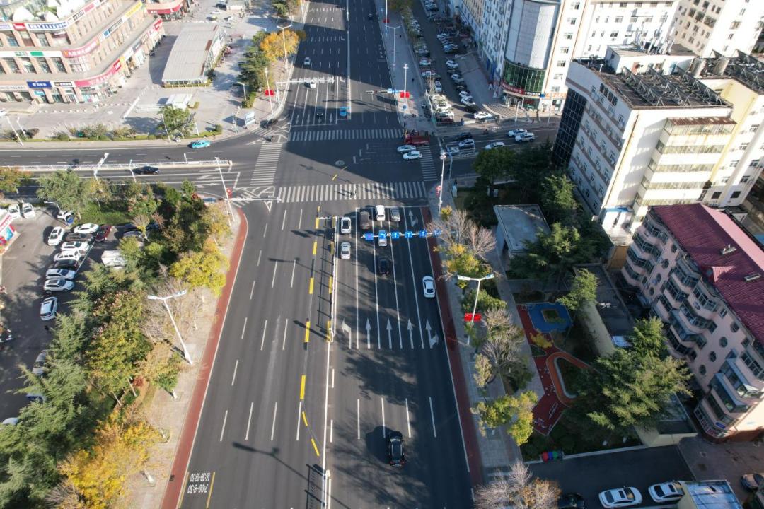 威海的潮汐车道,威海红绿灯路口可以左转吗