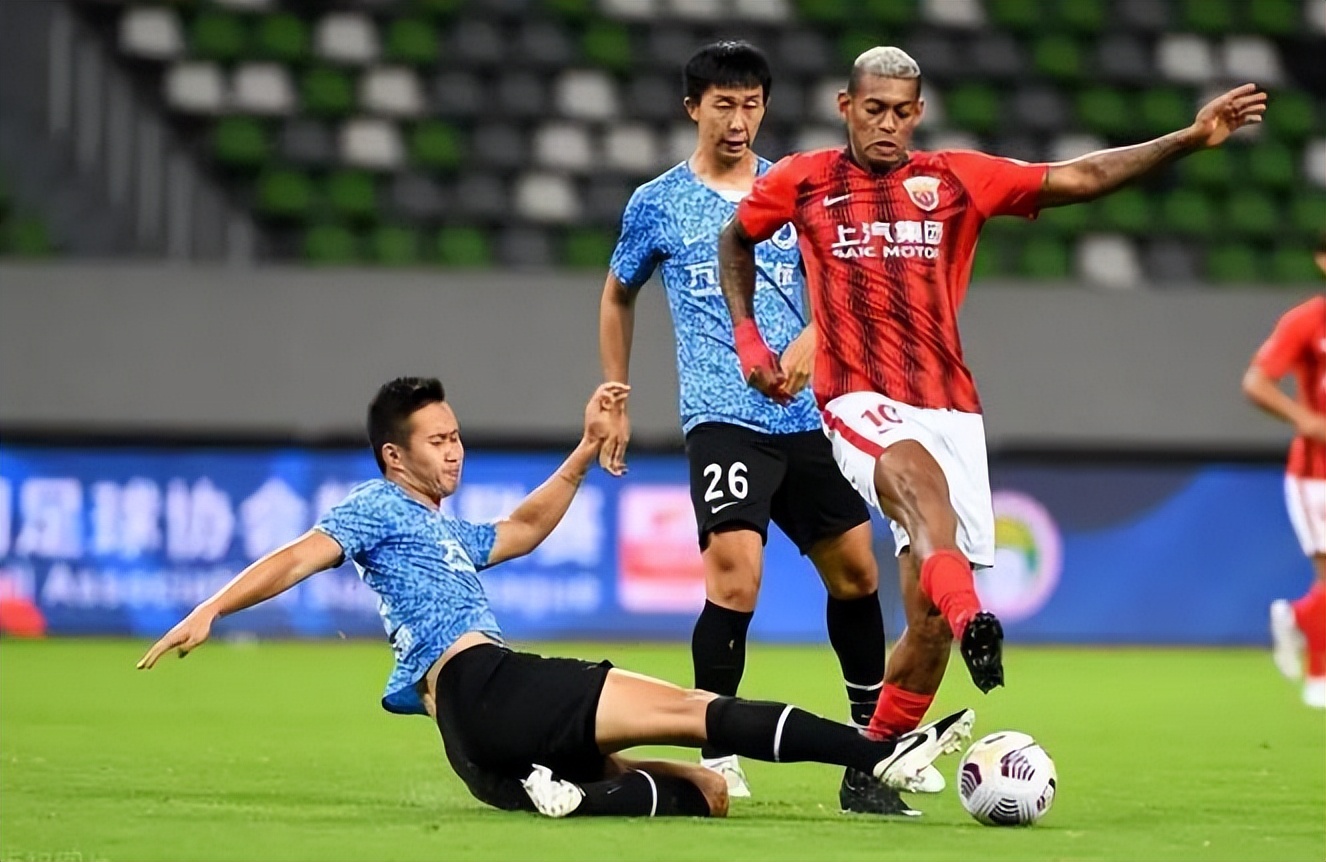 崔康熙补强后防,崔康熙潜力有多强