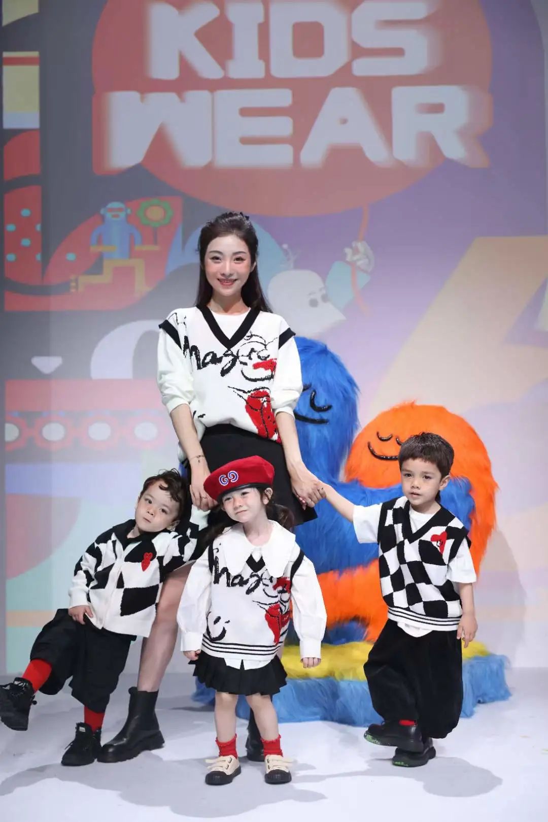 单身女生去泰国生三胞胎,单身女人去泰国