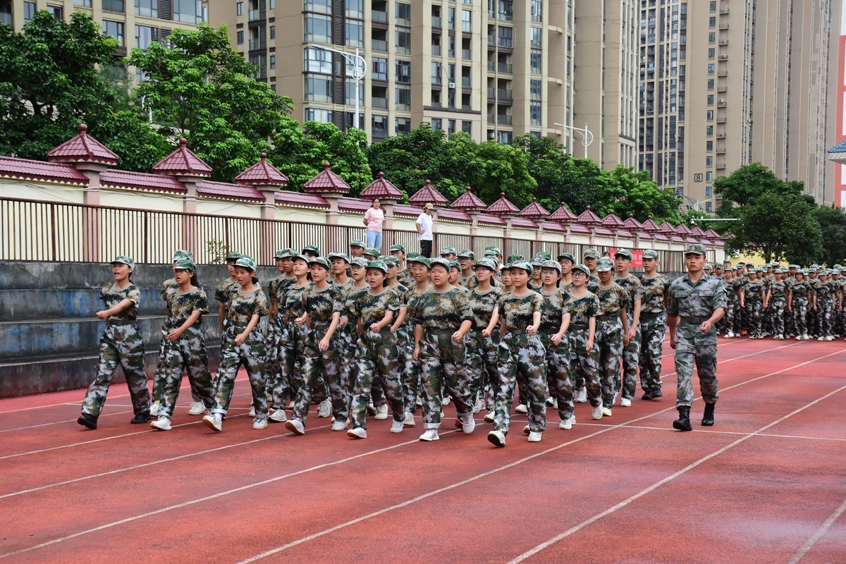 桂林各校军训精彩回顾,广西军训队列操