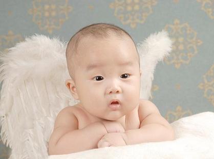 宝宝怎么补维生素d和钙比较合适,如何判断宝宝补充维生素和钙