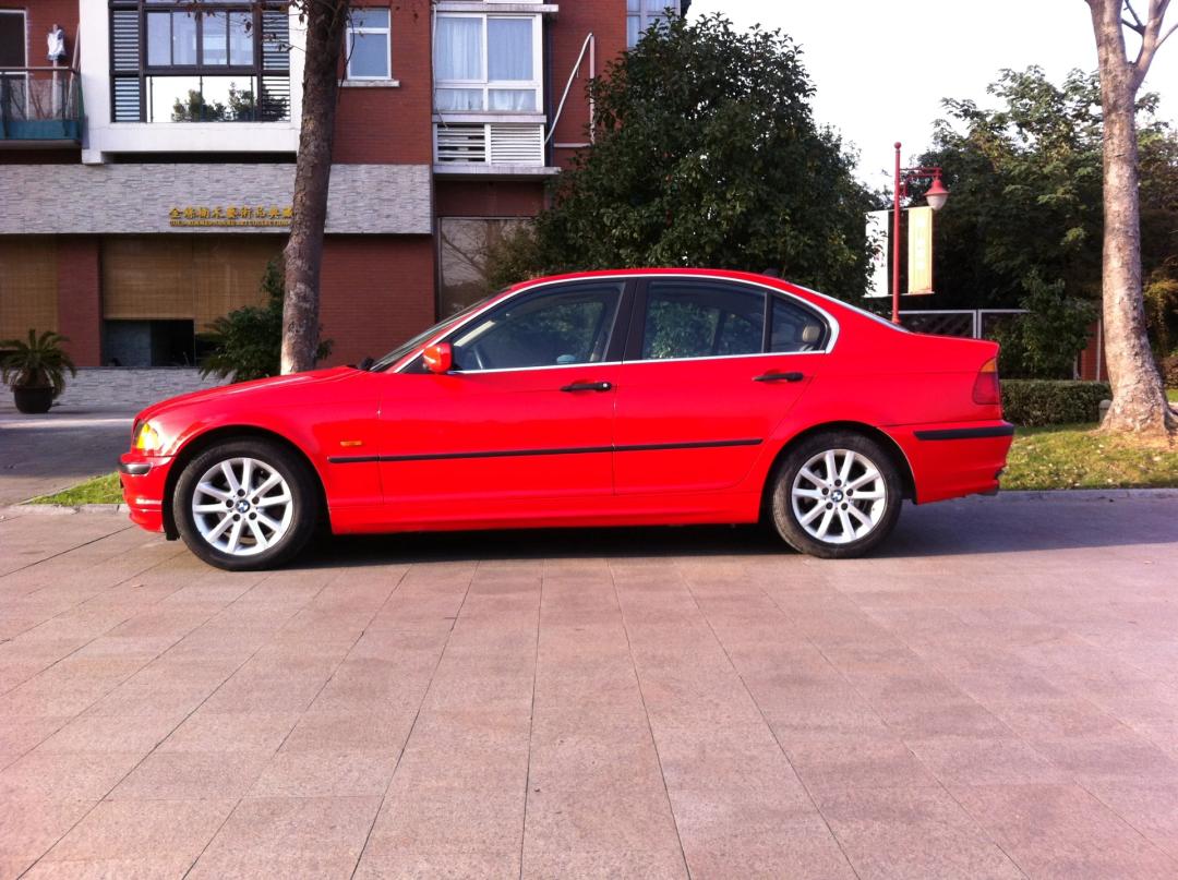 06年宝马320i二手的值得入手吗,二手宝马320i保养需要多少钱