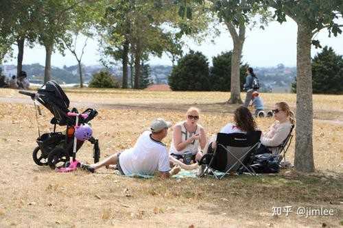 新西兰一个孤独与梦幻的国家,新西兰是一个什么样的地方