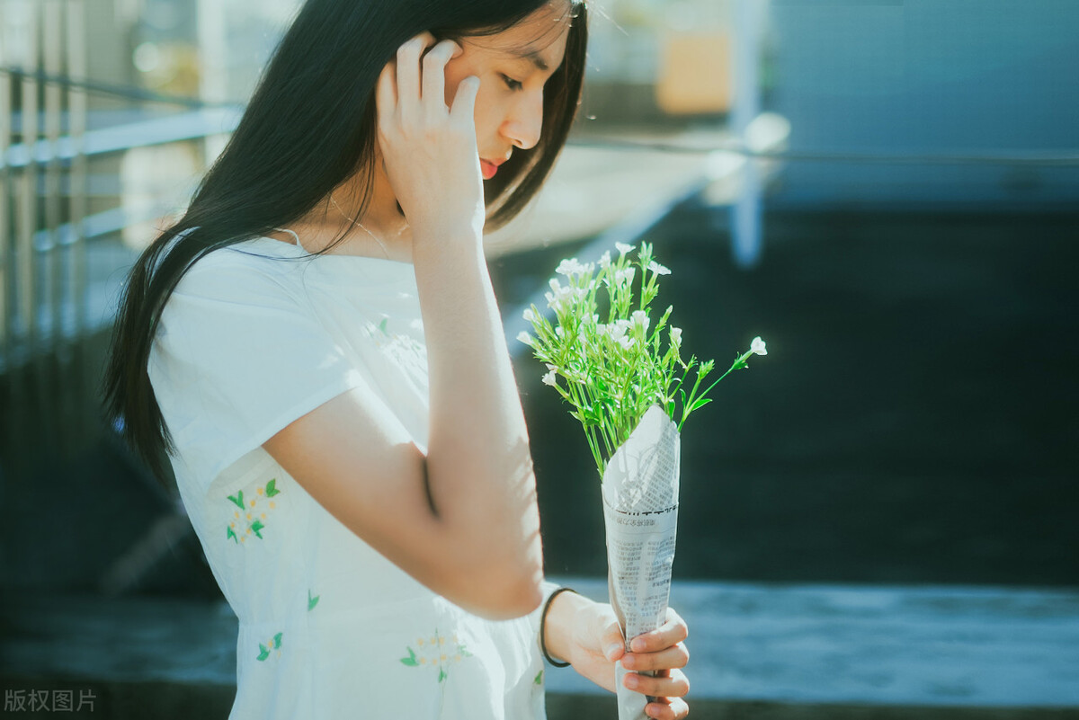 七个有用的养发小妙招，让你轻松养出乌黑浓密的健康秀发